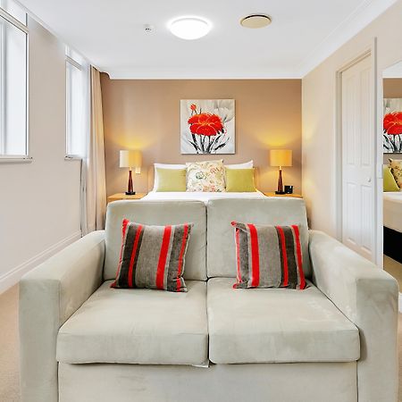 Manor Apartment Hotel Брисбен Экстерьер фото