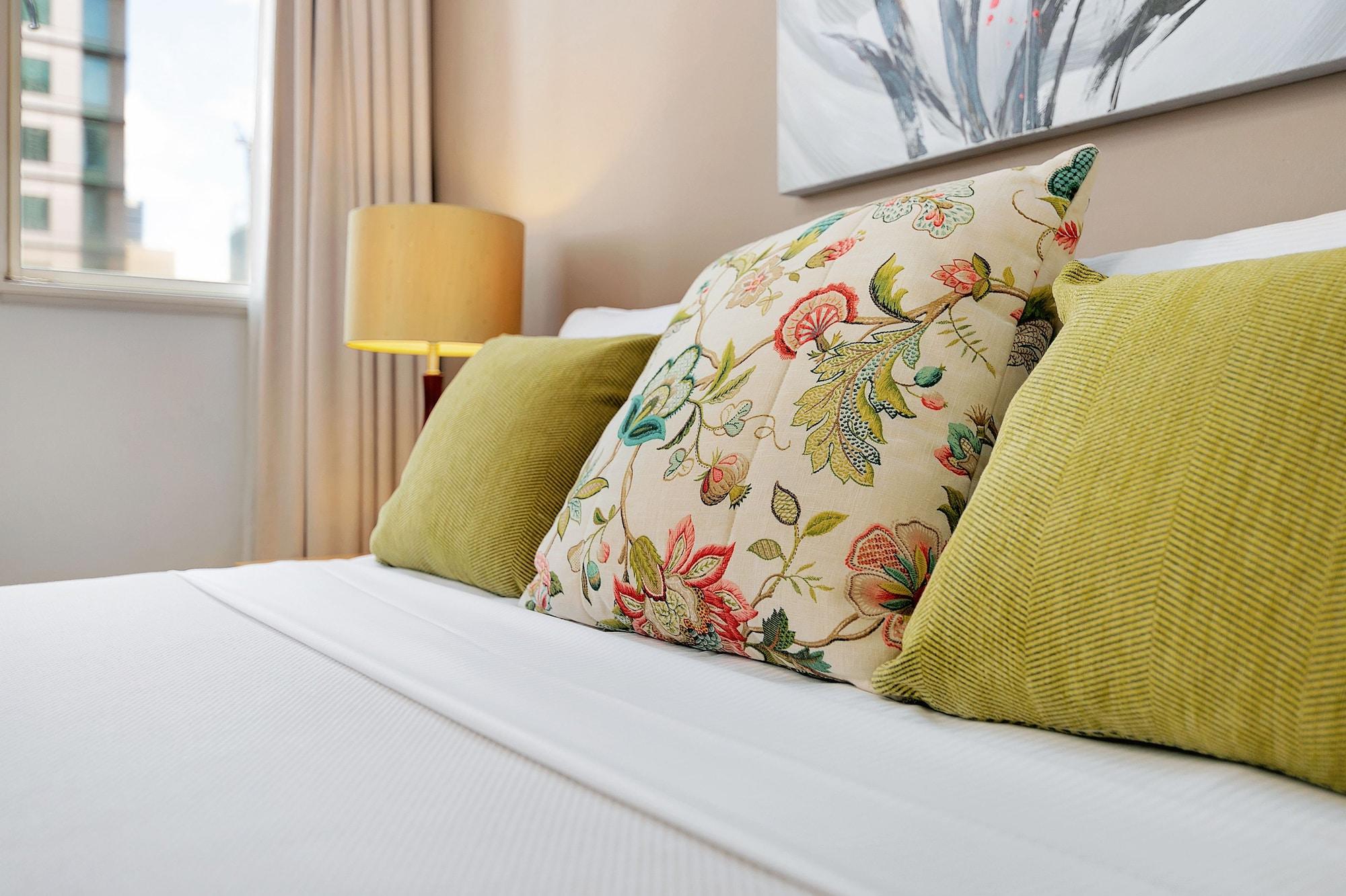 Manor Apartment Hotel Брисбен Экстерьер фото