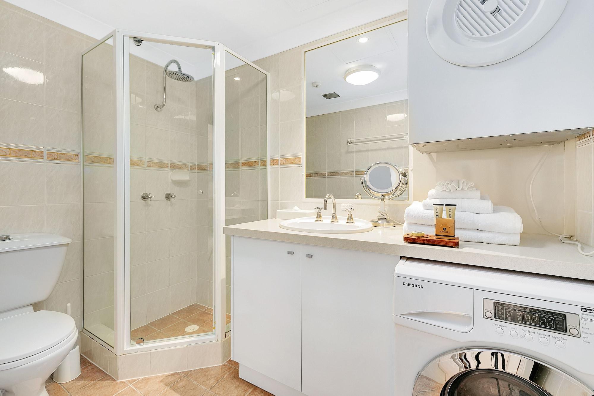 Manor Apartment Hotel Брисбен Экстерьер фото