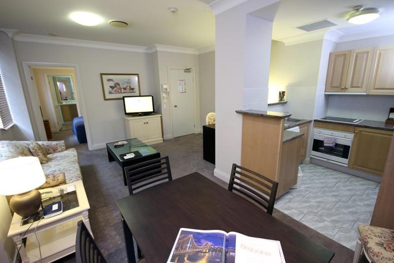 Manor Apartment Hotel Брисбен Экстерьер фото